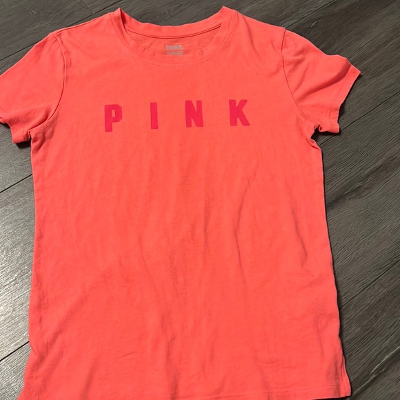 PINK T - Picture 1 of 1